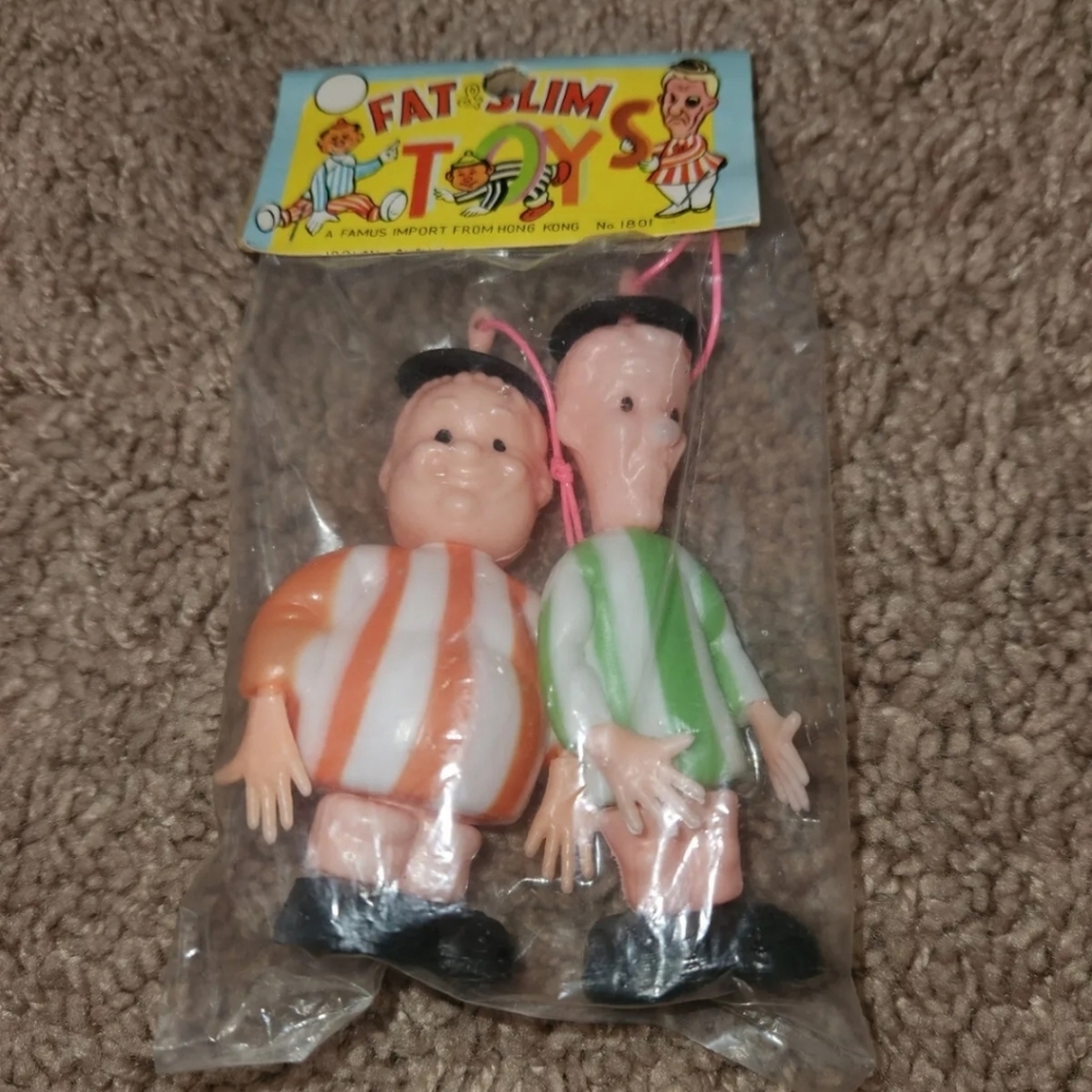 Vintage Fat & Slim Laurel and Hardy Toy Figures NISP Hong Kong 1801